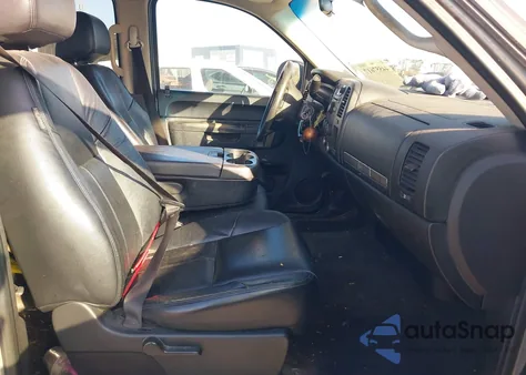 2010 Chevrolet Silverado 1500 Lt from USA, damaged, VIN 3GCRCSEA8AG173743